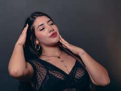 EmaFiore - female with black hair webcam at xLoveCam