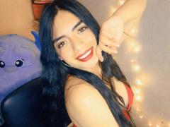 EmmaCoopers - female with black hair webcam at LiveJasmin