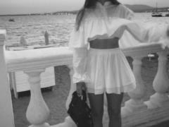 EmeraldWeinreb - female with brown hair webcam at xLoveCam