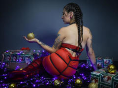 VeronicaBronx - female with brown hair and  small tits webcam at LiveJasmin