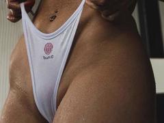 EmillyWalker - blond female webcam at xLoveCam