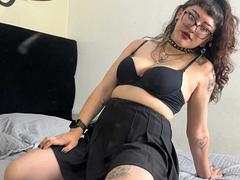 EmilyAmatista - female webcam at xLoveCam