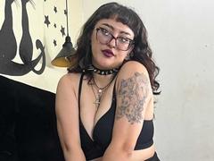 EmilyAmatista - female webcam at xLoveCam