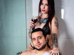 EmilyAndChrisHot - couple webcam at xLoveCam