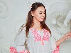 EmilyArthurs - female with black hair and  small tits webcam at LiveJasmin