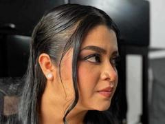 EmilyBoobsss - female with black hair and  big tits webcam at xLoveCam