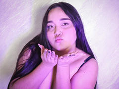EmilyBrice - female with black hair and  big tits webcam at LiveJasmin