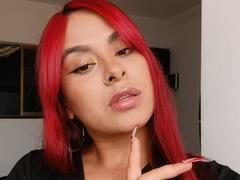 EmilyEvanss - female with red hair webcam at xLoveCam