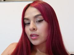 EmilyEvanss - female with red hair webcam at xLoveCam