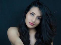 EmilyHaperxX - female with brown hair and  small tits webcam at ImLive