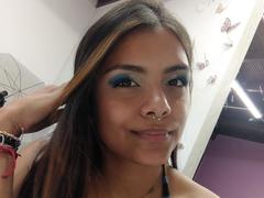 EmilyRobeerts - female with brown hair and  small tits webcam at xLoveCam