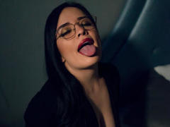 TamaraRossee - female with brown hair and  big tits webcam at LiveJasmin