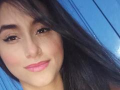 EmilySanz from xLoveCam