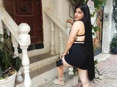 EmilyTon - female with black hair webcam at xLoveCam