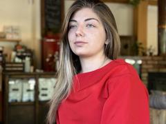 EmilyWilsonsy - female with brown hair and  big tits webcam at xLoveCam