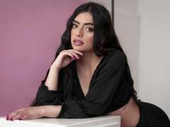 EmmaCoopers - female with black hair webcam at LiveJasmin