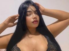 EmmaFox69 - female with black hair and  big tits webcam at xLoveCam
