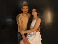 EmmaHarding - couple webcam at LiveJasmin