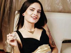 EmmaHerby from xLoveCam