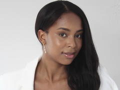 EmmaLatin - female with brown hair and  small tits webcam at xLoveCam