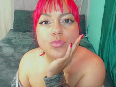 EmmaLuna from xLoveCam