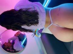 EmmaMillers - female webcam at xLoveCam
