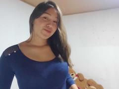 EmmaQuintana - female webcam at xLoveCam