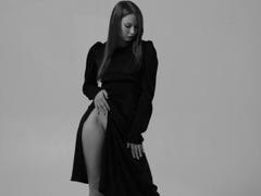 EmmaRedFoxy - female with red hair and  small tits webcam at xLoveCam