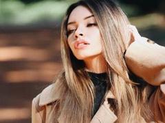 EmmaSweetxox-hot - blond female webcam at xLoveCam