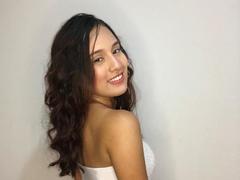 emmawatBuddy - female with red hair webcam at ImLive