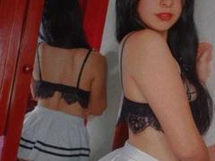 GemmaWilliams - female with black hair webcam at LiveJasmin