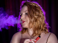 EmmaXPark - blond female with  big tits webcam at ImLive