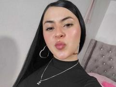 EmmieX - female with black hair webcam at xLoveCam