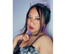 Emmilyy69 - female webcam at xLoveCam