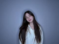EmogeneBusalacchi - female webcam at xLoveCam