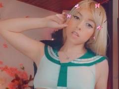 EmyliRosse - blond female webcam at xLoveCam