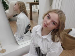 EnchantingEyes - female webcam at xLoveCam