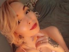 EnedinaGasper - blond female with  big tits webcam at xLoveCam