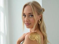 EngelHottie - blond female with  big tits webcam at xLoveCam