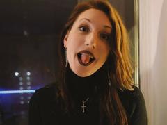 EnioMoreni - shemale with brown hair and  big tits webcam at xLoveCam