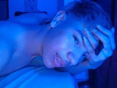 Enrrix from xLoveCam