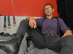 EnzoPratt - male webcam at xLoveCam