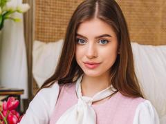 EricaDiaz - female with brown hair and  small tits webcam at xLoveCam