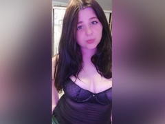 EricaLaLovely - female with brown hair and  small tits webcam at xLoveCam