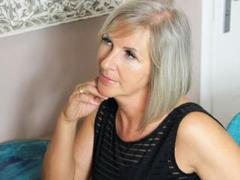 EricaMature - blond female webcam at ImLive