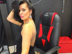 EricaSuperb - female with brown hair and  big tits webcam at LiveJasmin