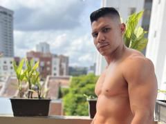 ErickSommer - male webcam at xLoveCam