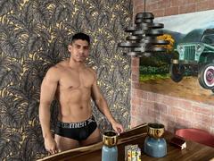 ErickSommer - male webcam at xLoveCam