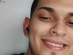 ErickStonee - male webcam at xLoveCam