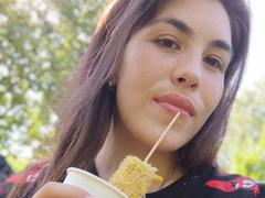 ErikaGloss from xLoveCam